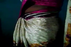 १९८० इंडियन १६ साल कुवारी गर्ल्स बाथरूम में ओपन नहाती हुई वीडियो हद